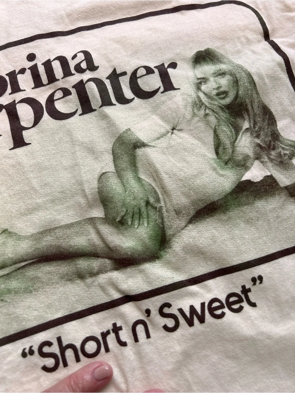 Sabrina Carpenter 100% Cotton Short Sleeve. Short n’ Sweet. Graphic band tee. S - Picture 6 of 6